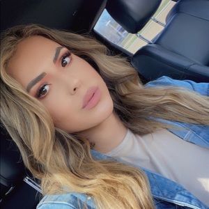 Meet your Posher, Sandra